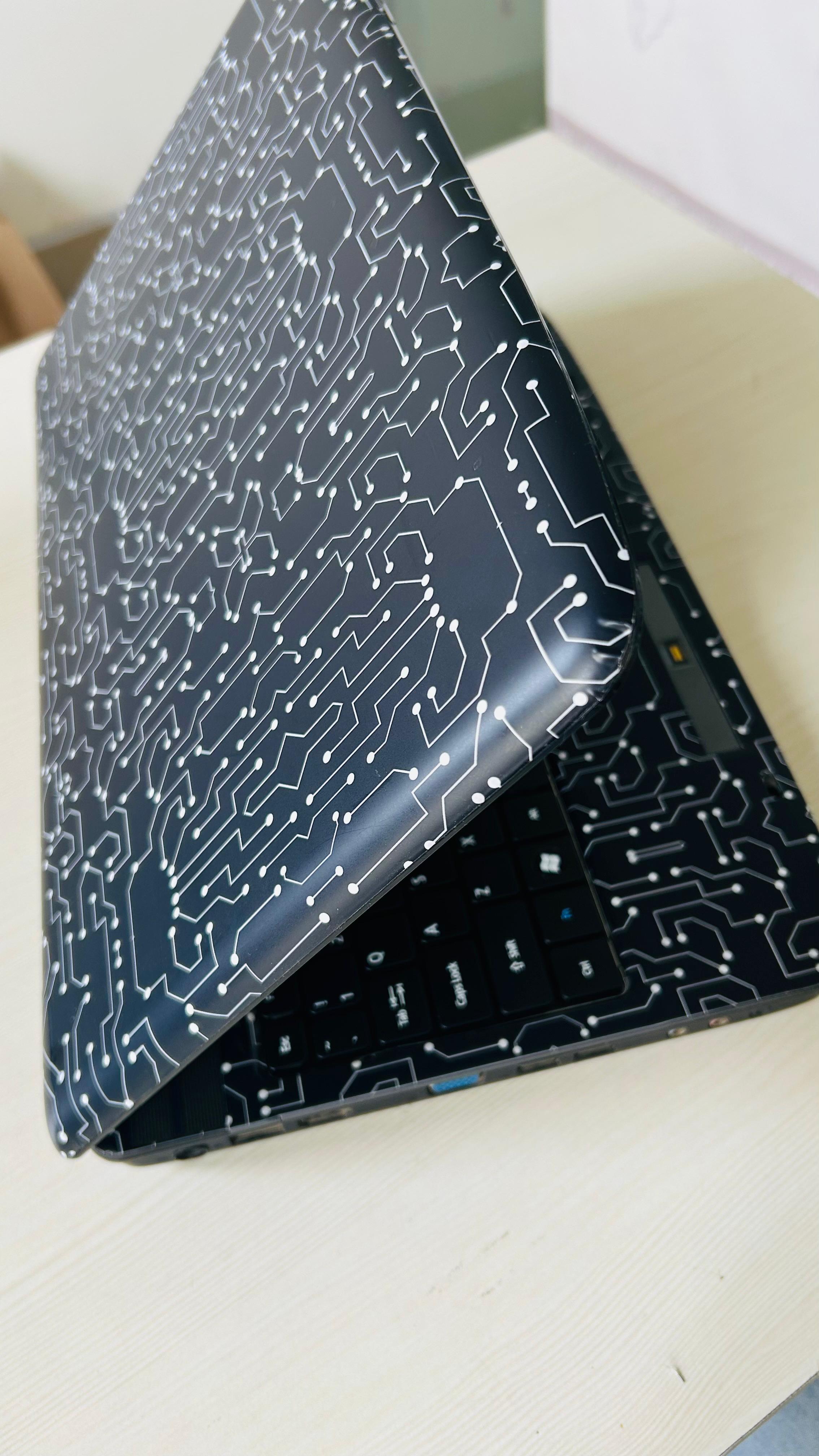 Acer laptop Old  version